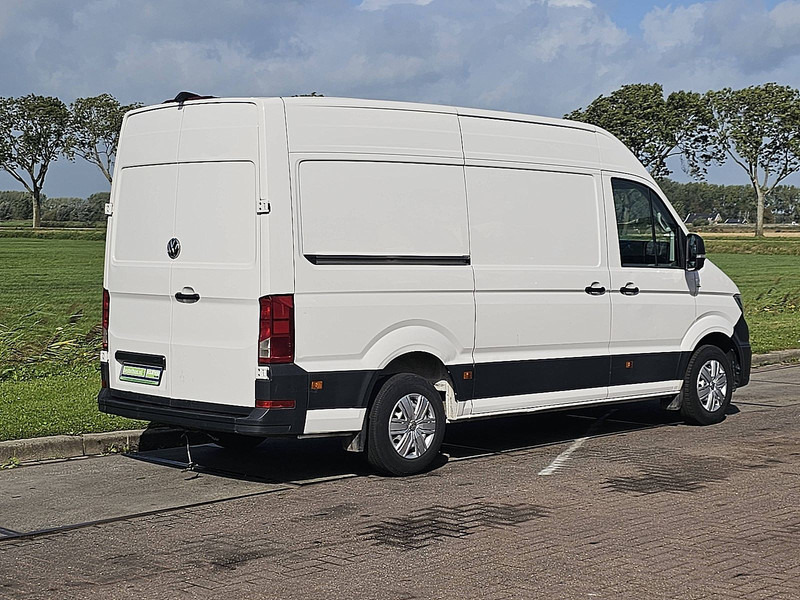 Volkswagen Crafter 2.0 TDI L3H3 - Pakettiauto: kuva Volkswagen Crafter 2.0 TDI L3H3 - Pakettiauto Volkswagen Crafter 2.0 TDI L3H3 - Pakettiauto: kuva Volkswagen Crafter 2.0 TDI L3H3 - Pakettiauto