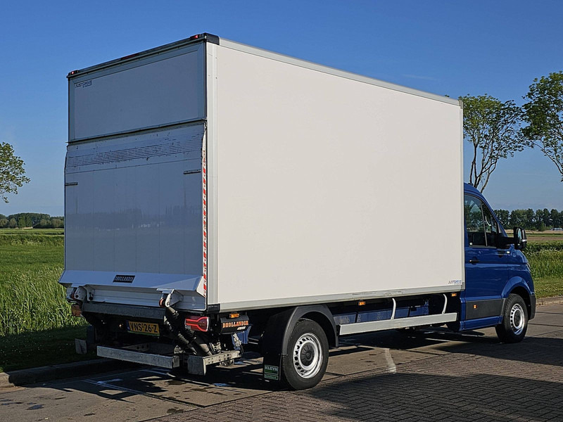 Volkswagen Crafter 35 2.0 ac EURO6 - Jakeluauto: kuva Volkswagen Crafter 35 2.0 ac EURO6 - Jakeluauto Volkswagen Crafter 35 2.0 ac EURO6 - Jakeluauto: kuva Volkswagen Crafter 35 2.0 ac EURO6 - Jakeluauto