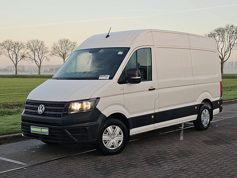 Volkswagen Crafter 35 2.0 ac EURO6 carplay - Pakettiauto: kuva Volkswagen Crafter 35 2.0 ac EURO6 carplay - Pakettiauto Volkswagen Crafter 35 2.0 ac EURO6 carplay - Pakettiauto: kuva Volkswagen Crafter 35 2.0 ac EURO6 carplay - Pakettiauto