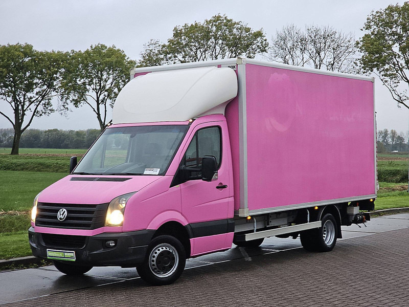 Volkswagen Crafter - Jakeluauto: kuva Volkswagen Crafter - Jakeluauto Volkswagen Crafter - Jakeluauto: kuva Volkswagen Crafter - Jakeluauto