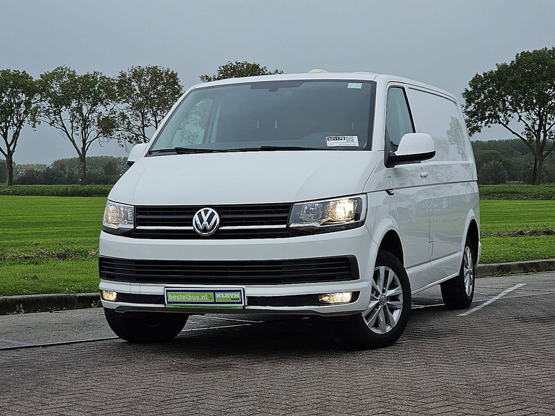Volkswagen Transporter 2.0 TDI 115 EDITION L1H1 - Pieni pakettiauto: kuva Volkswagen Transporter 2.0 TDI 115 EDITION L1H1 - Pieni pakettiauto Volkswagen Transporter 2.0 TDI 115 EDITION L1H1 - Pieni pakettiauto: kuva Volkswagen Transporter 2.0 TDI 115 EDITION L1H1 - Pieni pakettiauto