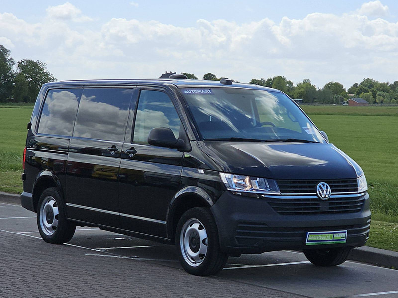 Volkswagen Transporter 2.0 TDI L1H1 150Pk Euro6 NAP - Pieni pakettiauto: kuva Volkswagen Transporter 2.0 TDI L1H1 150Pk Euro6 NAP - Pieni pakettiauto Volkswagen Transporter 2.0 TDI L1H1 150Pk Euro6 NAP - Pieni pakettiauto: kuva Volkswagen Transporter 2.0 TDI L1H1 150Pk Euro6 NAP - Pieni pakettiauto