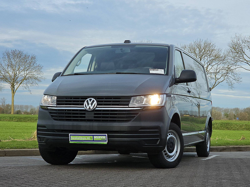 Volkswagen Transporter 2.0 TDI L2H1 Automaat - Pieni pakettiauto: kuva Volkswagen Transporter 2.0 TDI L2H1 Automaat - Pieni pakettiauto Volkswagen Transporter 2.0 TDI L2H1 Automaat - Pieni pakettiauto: kuva Volkswagen Transporter 2.0 TDI L2H1 Automaat - Pieni pakettiauto