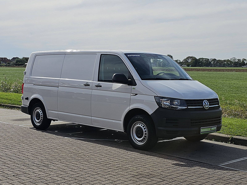 Volkswagen Transporter 2.0 TDI L2H1 Navi Euro6 - Pieni pakettiauto: kuva Volkswagen Transporter 2.0 TDI L2H1 Navi Euro6 - Pieni pakettiauto Volkswagen Transporter 2.0 TDI L2H1 Navi Euro6 - Pieni pakettiauto: kuva Volkswagen Transporter 2.0 TDI L2H1 Navi Euro6 - Pieni pakettiauto