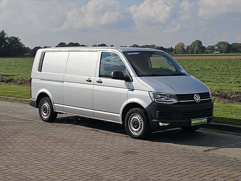 Volkswagen Transporter 2.0 TDI L2H1 Navi LED - Pieni pakettiauto: kuva Volkswagen Transporter 2.0 TDI L2H1 Navi LED - Pieni pakettiauto Volkswagen Transporter 2.0 TDI L2H1 Navi LED - Pieni pakettiauto: kuva Volkswagen Transporter 2.0 TDI L2H1 Navi LED - Pieni pakettiauto