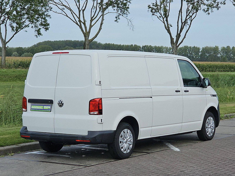 Volkswagen Transporter 2.0 TDI L2H1 Navi WP-Inricht - Pieni pakettiauto: kuva Volkswagen Transporter 2.0 TDI L2H1 Navi WP-Inricht - Pieni pakettiauto Volkswagen Transporter 2.0 TDI L2H1 Navi WP-Inricht - Pieni pakettiauto: kuva Volkswagen Transporter 2.0 TDI L2H1 Navi WP-Inricht - Pieni pakettiauto