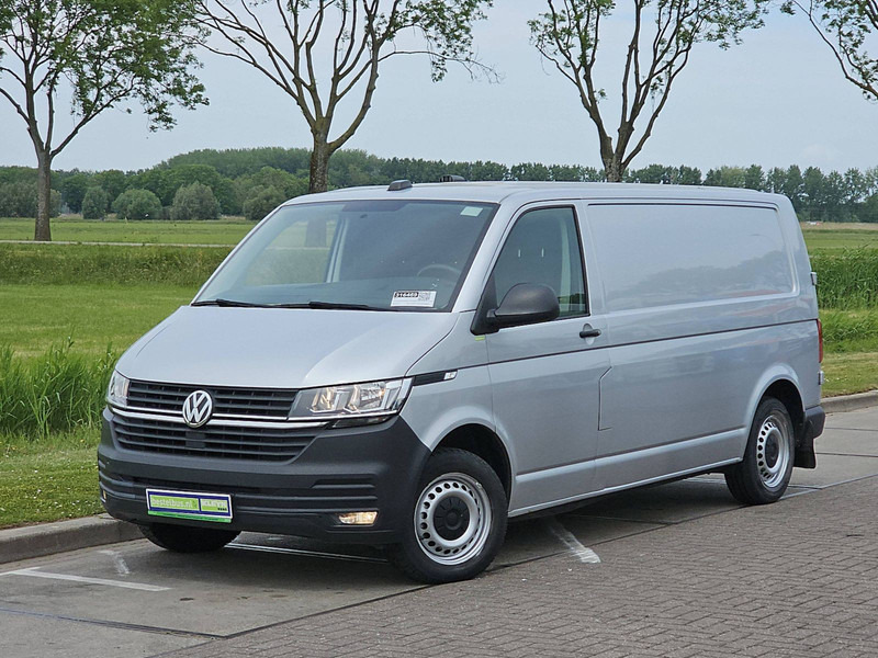 Volkswagen Transporter 2.0 TDI T6.1 Inrichting L2H1 - Pieni pakettiauto: kuva Volkswagen Transporter 2.0 TDI T6.1 Inrichting L2H1 - Pieni pakettiauto Volkswagen Transporter 2.0 TDI T6.1 Inrichting L2H1 - Pieni pakettiauto: kuva Volkswagen Transporter 2.0 TDI T6.1 Inrichting L2H1 - Pieni pakettiauto