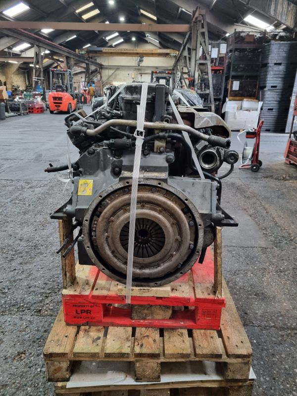 DAF FR118S1 Engine (Truck) - Moottori - Kuorma-auto: kuva DAF FR118S1 Engine (Truck) - Moottori - Kuorma-auto DAF FR118S1 Engine (Truck) - Moottori - Kuorma-auto: kuva DAF FR118S1 Engine (Truck) - Moottori - Kuorma-auto