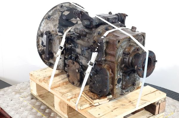 Eaton FS/5206A V Y05815 Gearbox - Vaihdelaatikko: kuva Eaton FS/5206A V Y05815 Gearbox - Vaihdelaatikko Eaton FS/5206A V Y05815 Gearbox - Vaihdelaatikko: kuva Eaton FS/5206A V Y05815 Gearbox - Vaihdelaatikko