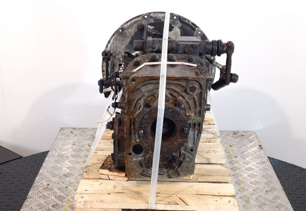 Eaton FS/5206A V Y05815 Gearbox - Vaihdelaatikko: kuva Eaton FS/5206A V Y05815 Gearbox - Vaihdelaatikko Eaton FS/5206A V Y05815 Gearbox - Vaihdelaatikko: kuva Eaton FS/5206A V Y05815 Gearbox - Vaihdelaatikko