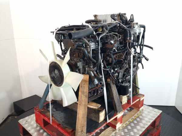 Moottori - Kuorma-auto Isuzu 4HK1 Engine (Truck): kuva Moottori - Kuorma-auto Isuzu 4HK1 Engine (Truck)