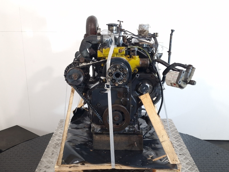 Komatsu 4D95LE-2 Engine (Plant) - Moottori - Rakennuskoneet: kuva Komatsu 4D95LE-2 Engine (Plant) - Moottori - Rakennuskoneet Komatsu 4D95LE-2 Engine (Plant) - Moottori - Rakennuskoneet: kuva Komatsu 4D95LE-2 Engine (Plant) - Moottori - Rakennuskoneet