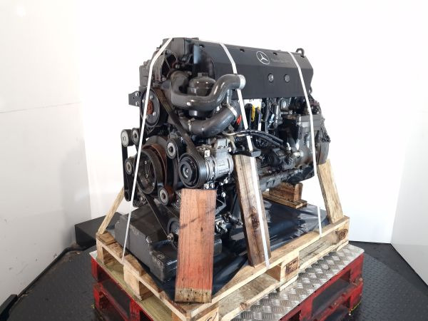 Moottori - Kuorma-auto Mercedes Benz OM926LA.EEV/2-00 Econic Spec Engine (Truck): kuva Moottori - Kuorma-auto Mercedes Benz OM926LA.EEV/2-00 Econic Spec Engine (Truck)