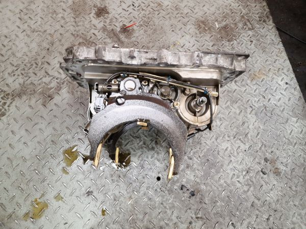 Volvo AT2612D Wabco Gearshift Mechanism Gearbox - Vaihdelaatikko: kuva Volvo AT2612D Wabco Gearshift Mechanism Gearbox - Vaihdelaatikko Volvo AT2612D Wabco Gearshift Mechanism Gearbox - Vaihdelaatikko: kuva Volvo AT2612D Wabco Gearshift Mechanism Gearbox - Vaihdelaatikko