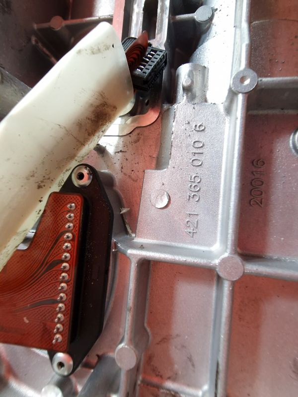 Volvo AT2612D Wabco Gearshift Mechanism Gearbox - Vaihdelaatikko: kuva Volvo AT2612D Wabco Gearshift Mechanism Gearbox - Vaihdelaatikko Volvo AT2612D Wabco Gearshift Mechanism Gearbox - Vaihdelaatikko: kuva Volvo AT2612D Wabco Gearshift Mechanism Gearbox - Vaihdelaatikko