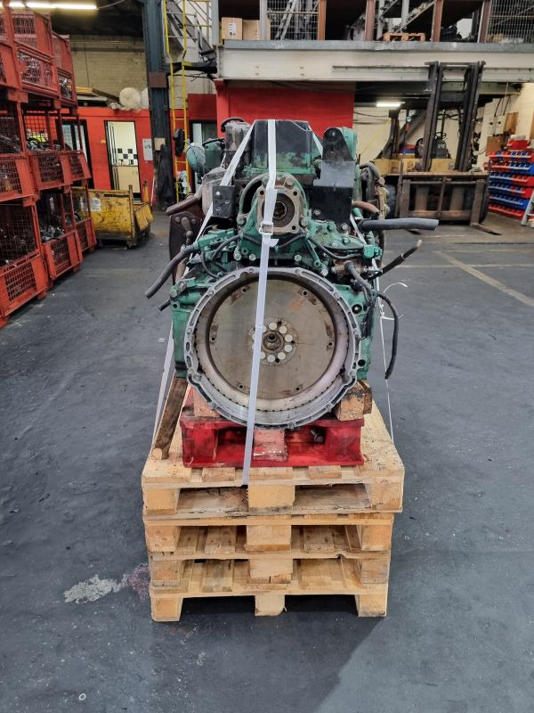 Volvo D7F 300-EUV Engine (Truck) - Moottori - Kuorma-auto: kuva Volvo D7F 300-EUV Engine (Truck) - Moottori - Kuorma-auto Volvo D7F 300-EUV Engine (Truck) - Moottori - Kuorma-auto: kuva Volvo D7F 300-EUV Engine (Truck) - Moottori - Kuorma-auto