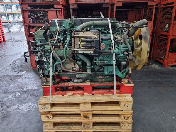 Volvo D7F 300-EUV Engine (Truck) - Moottori - Kuorma-auto: kuva Volvo D7F 300-EUV Engine (Truck) - Moottori - Kuorma-auto Volvo D7F 300-EUV Engine (Truck) - Moottori - Kuorma-auto: kuva Volvo D7F 300-EUV Engine (Truck) - Moottori - Kuorma-auto