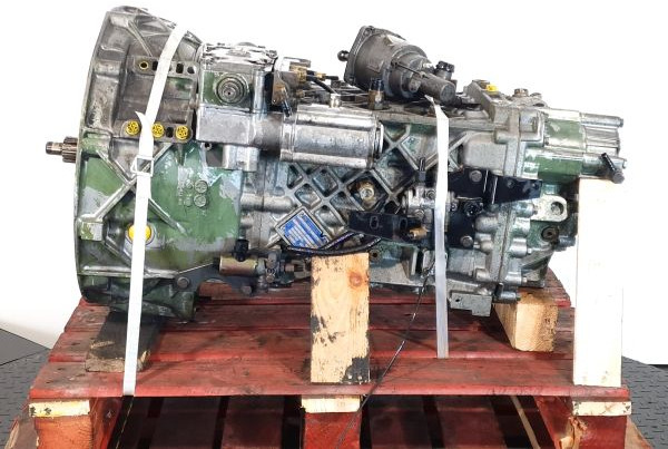 ZF 8S151 Gearbox - Vaihdelaatikko: kuva ZF 8S151 Gearbox - Vaihdelaatikko ZF 8S151 Gearbox - Vaihdelaatikko: kuva ZF 8S151 Gearbox - Vaihdelaatikko