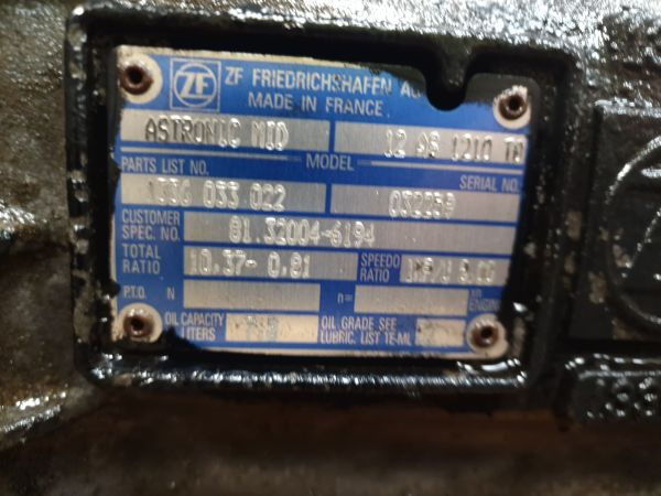 ZF Astronic 12AS1210TO Gearbox 2012 250 - Vaihdelaatikko: kuva ZF Astronic 12AS1210TO Gearbox 2012 250 - Vaihdelaatikko ZF Astronic 12AS1210TO Gearbox 2012 250 - Vaihdelaatikko: kuva ZF Astronic 12AS1210TO Gearbox 2012 250 - Vaihdelaatikko