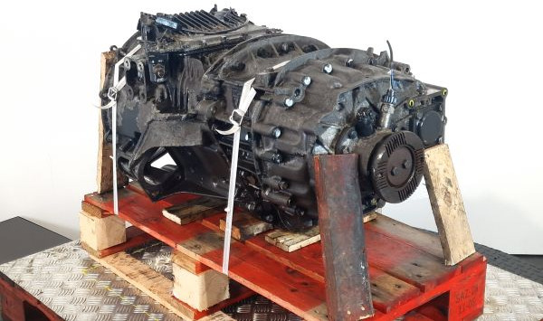 ZF Astronic 12AS1210TO Gearbox 2012 250 - Vaihdelaatikko: kuva ZF Astronic 12AS1210TO Gearbox 2012 250 - Vaihdelaatikko ZF Astronic 12AS1210TO Gearbox 2012 250 - Vaihdelaatikko: kuva ZF Astronic 12AS1210TO Gearbox 2012 250 - Vaihdelaatikko