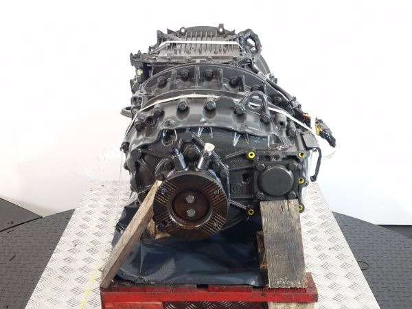 ZF Astronic 12AS1420TO Gearbox - Vaihdelaatikko: kuva ZF Astronic 12AS1420TO Gearbox - Vaihdelaatikko ZF Astronic 12AS1420TO Gearbox - Vaihdelaatikko: kuva ZF Astronic 12AS1420TO Gearbox - Vaihdelaatikko
