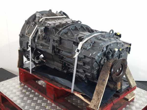 ZF Astronic 12AS1420TO Gearbox - Vaihdelaatikko: kuva ZF Astronic 12AS1420TO Gearbox - Vaihdelaatikko ZF Astronic 12AS1420TO Gearbox - Vaihdelaatikko: kuva ZF Astronic 12AS1420TO Gearbox - Vaihdelaatikko