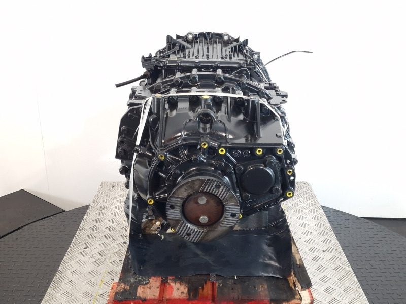 ZF Astronic 12AS2130TD Gearbox - Vaihdelaatikko: kuva ZF Astronic 12AS2130TD Gearbox - Vaihdelaatikko ZF Astronic 12AS2130TD Gearbox - Vaihdelaatikko: kuva ZF Astronic 12AS2130TD Gearbox - Vaihdelaatikko