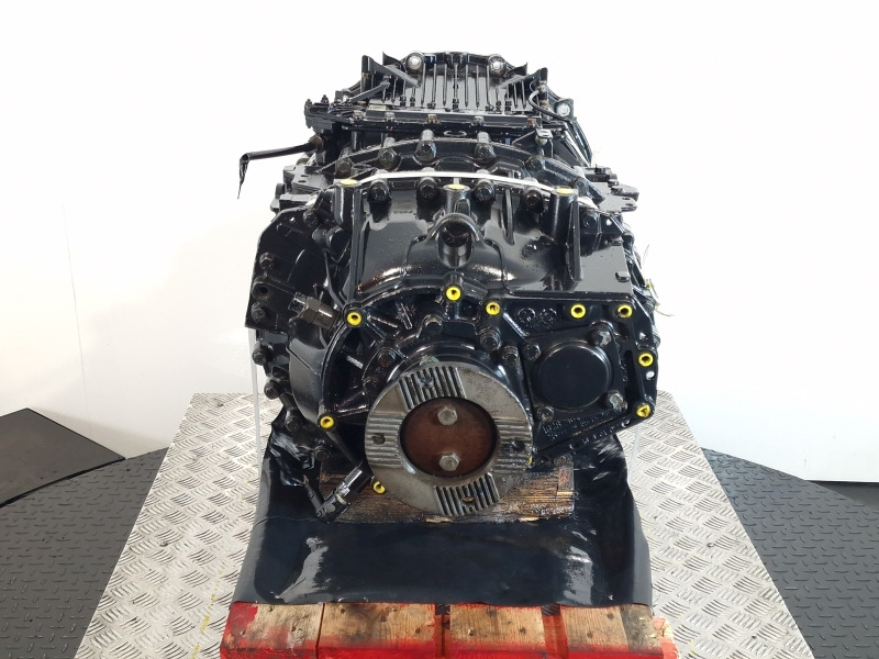 ZF Astronic 12AS2330TD Gearbox - Vaihdelaatikko: kuva ZF Astronic 12AS2330TD Gearbox - Vaihdelaatikko ZF Astronic 12AS2330TD Gearbox - Vaihdelaatikko: kuva ZF Astronic 12AS2330TD Gearbox - Vaihdelaatikko