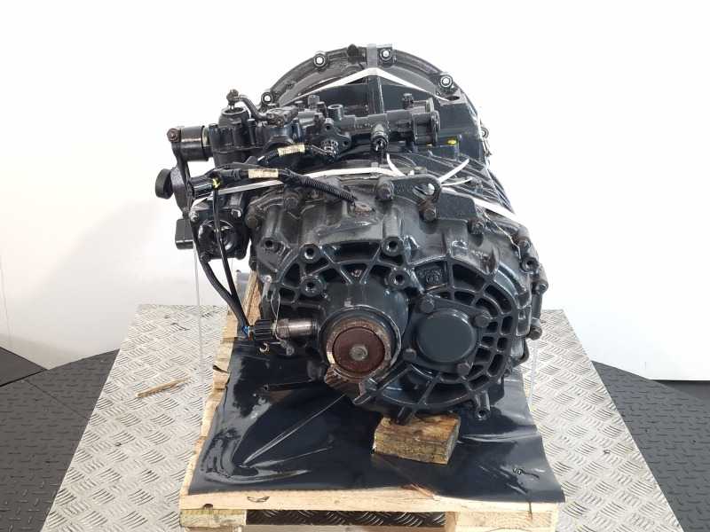 ZF Astronic Lite 6S800TO DAF Spec Gearbox - Vaihdelaatikko: kuva ZF Astronic Lite 6S800TO DAF Spec Gearbox - Vaihdelaatikko ZF Astronic Lite 6S800TO DAF Spec Gearbox - Vaihdelaatikko: kuva ZF Astronic Lite 6S800TO DAF Spec Gearbox - Vaihdelaatikko
