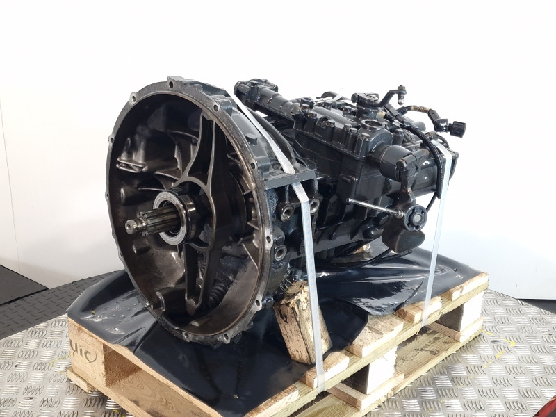 ZF Astronic Lite 6S800TO DAF Spec Gearbox - Vaihdelaatikko: kuva ZF Astronic Lite 6S800TO DAF Spec Gearbox - Vaihdelaatikko ZF Astronic Lite 6S800TO DAF Spec Gearbox - Vaihdelaatikko: kuva ZF Astronic Lite 6S800TO DAF Spec Gearbox - Vaihdelaatikko