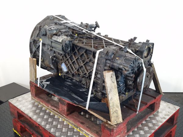 ZF Ecosplit 16S 2220 TO Gearbox - Vaihdelaatikko: kuva ZF Ecosplit 16S 2220 TO Gearbox - Vaihdelaatikko ZF Ecosplit 16S 2220 TO Gearbox - Vaihdelaatikko: kuva ZF Ecosplit 16S 2220 TO Gearbox - Vaihdelaatikko