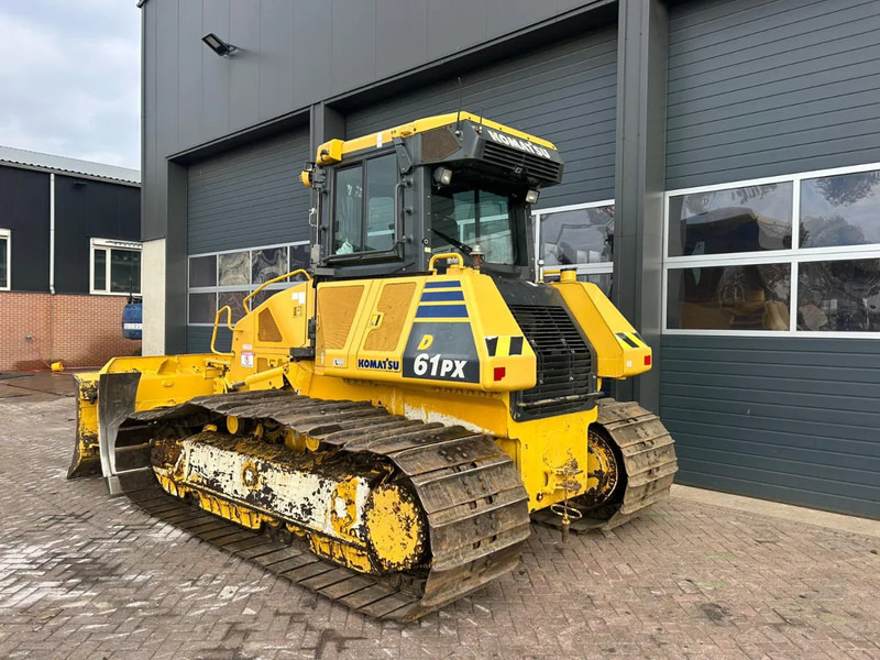 Komatsu D61PX-23 - Puskutraktori: kuva Komatsu D61PX-23 - Puskutraktori Komatsu D61PX-23 - Puskutraktori: kuva Komatsu D61PX-23 - Puskutraktori