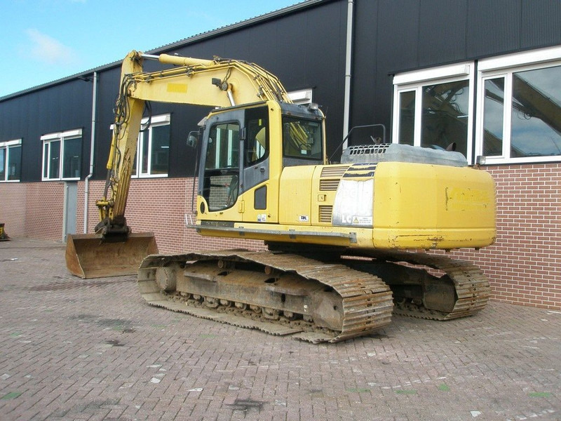 Komatsu PC 210LC-8 - Telakaivukone: kuva Komatsu PC 210LC-8 - Telakaivukone Komatsu PC 210LC-8 - Telakaivukone: kuva Komatsu PC 210LC-8 - Telakaivukone