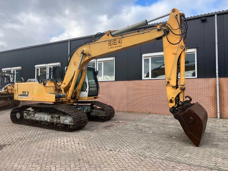 Liebherr 924 - Telakaivukone: kuva Liebherr 924 - Telakaivukone Liebherr 924 - Telakaivukone: kuva Liebherr 924 - Telakaivukone