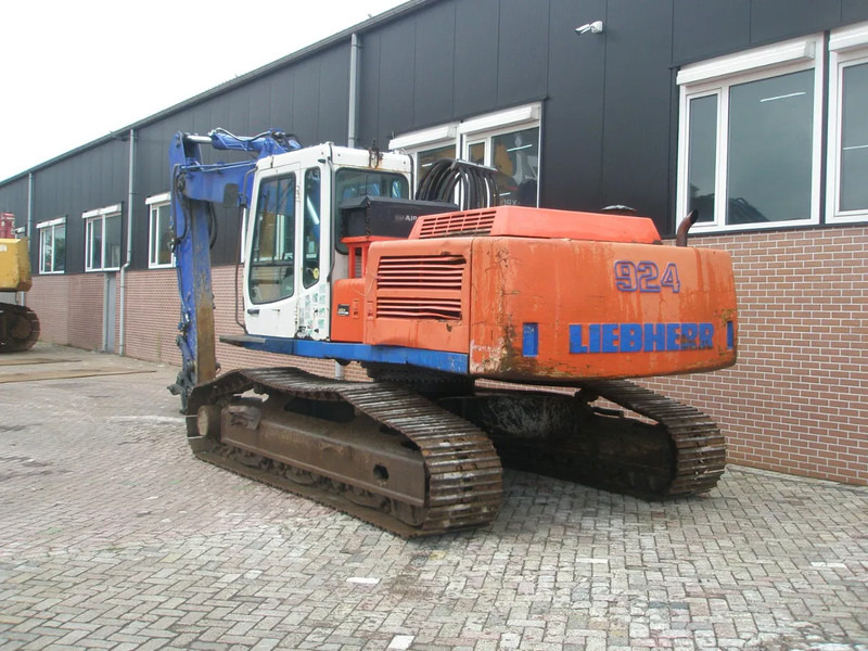 Liebherr R924B - Telakaivukone: kuva Liebherr R924B - Telakaivukone Liebherr R924B - Telakaivukone: kuva Liebherr R924B - Telakaivukone