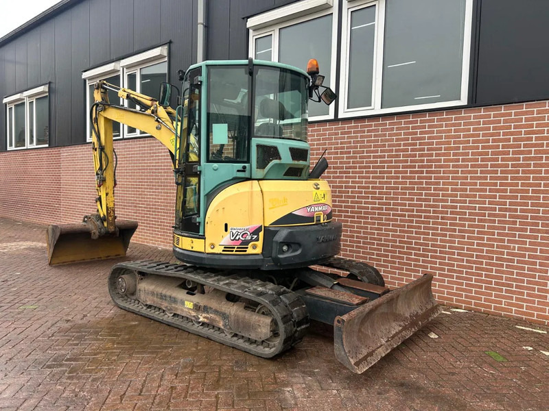 Yanmar VIO57-U - Minikuormaaja: kuva Yanmar VIO57-U - Minikuormaaja Yanmar VIO57-U - Minikuormaaja: kuva Yanmar VIO57-U - Minikuormaaja