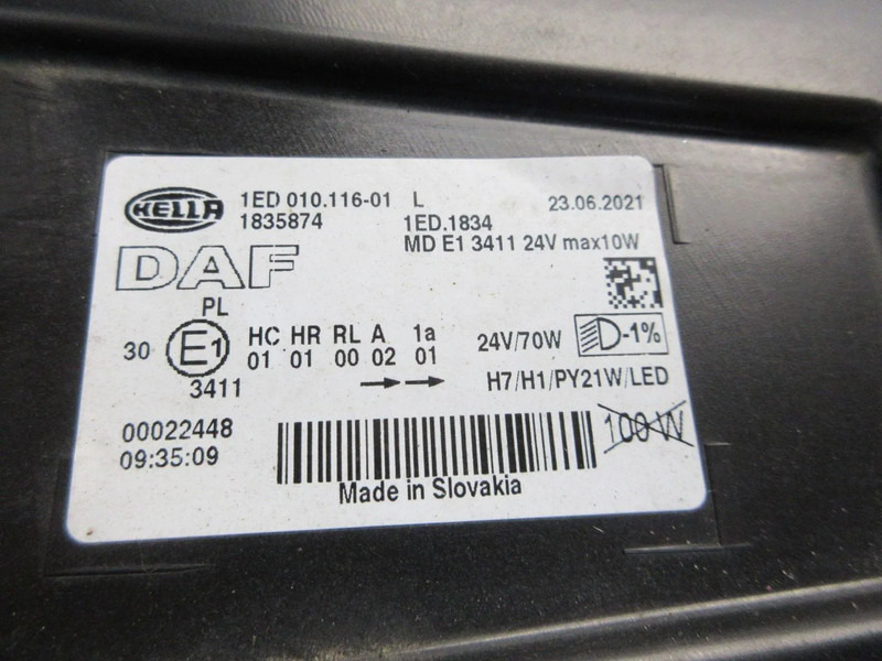 DAF 1835874 KOPLAMP DAF XF CF EURO 6 MODEL LINKS - Etulyhty - Kuorma-auto: kuva DAF 1835874 KOPLAMP DAF XF CF EURO 6 MODEL LINKS - Etulyhty - Kuorma-auto DAF 1835874 KOPLAMP DAF XF CF EURO 6 MODEL LINKS - Etulyhty - Kuorma-auto: kuva DAF 1835874 KOPLAMP DAF XF CF EURO 6 MODEL LINKS - Etulyhty - Kuorma-auto