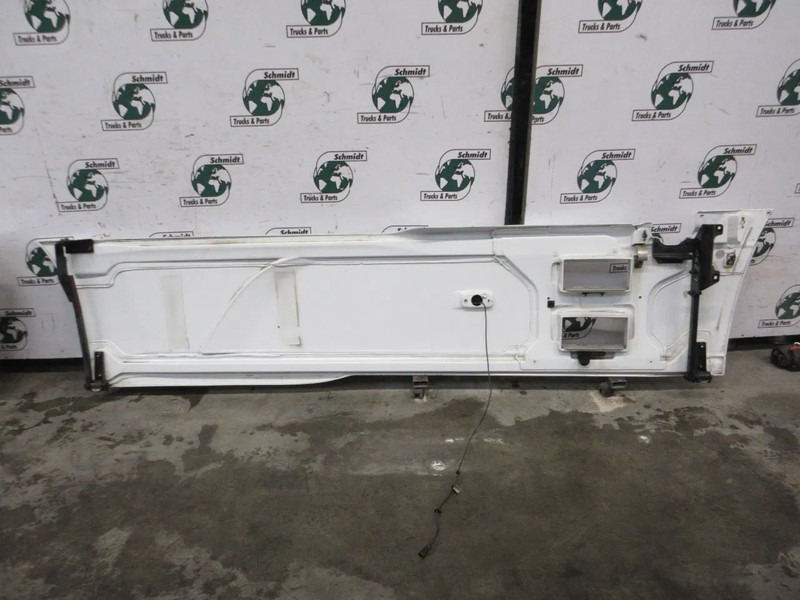 DAF 1910408 // 1900488 ZIJ SKEUR DAF CF 410 EURO 6 MODEL 2016 - Runko/ Alusta - Kuorma-auto: kuva DAF 1910408 // 1900488 ZIJ SKEUR DAF CF 410 EURO 6 MODEL 2016 - Runko/ Alusta - Kuorma-auto DAF 1910408 // 1900488 ZIJ SKEUR DAF CF 410 EURO 6 MODEL 2016 - Runko/ Alusta - Kuorma-auto: kuva DAF 1910408 // 1900488 ZIJ SKEUR DAF CF 410 EURO 6 MODEL 2016 - Runko/ Alusta - Kuorma-auto