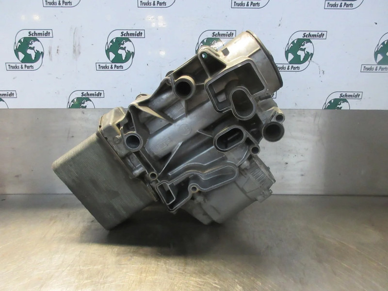 DAF XF450 2296261 OLIEMODULE EURO 6 - Öljynjäähdytin - Kuorma-auto: kuva DAF XF450 2296261 OLIEMODULE EURO 6 - Öljynjäähdytin - Kuorma-auto DAF XF450 2296261 OLIEMODULE EURO 6 - Öljynjäähdytin - Kuorma-auto: kuva DAF XF450 2296261 OLIEMODULE EURO 6 - Öljynjäähdytin - Kuorma-auto