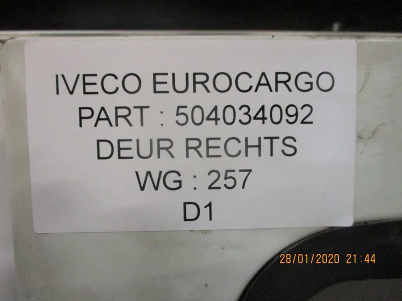 Iveco 504034092 RECHTS EURO CARGO - Ovi ja osat - Kuorma-auto: kuva Iveco 504034092 RECHTS EURO CARGO - Ovi ja osat - Kuorma-auto Iveco 504034092 RECHTS EURO CARGO - Ovi ja osat - Kuorma-auto: kuva Iveco 504034092 RECHTS EURO CARGO - Ovi ja osat - Kuorma-auto