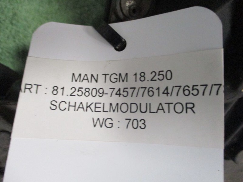 MAN 81.25809-7457/7614/7657 SCHAKEL MODULATOR - Kytkin ja osat - Kuorma-auto: kuva MAN 81.25809-7457/7614/7657 SCHAKEL MODULATOR - Kytkin ja osat - Kuorma-auto MAN 81.25809-7457/7614/7657 SCHAKEL MODULATOR - Kytkin ja osat - Kuorma-auto: kuva MAN 81.25809-7457/7614/7657 SCHAKEL MODULATOR - Kytkin ja osat - Kuorma-auto
