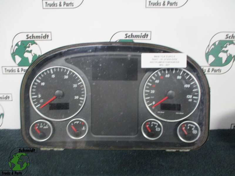 MAN TGX 81.27202-6252 INSTRUMENTENPANEEL EURO 6 - Kojelauta - Kuorma-auto: kuva MAN TGX 81.27202-6252 INSTRUMENTENPANEEL EURO 6 - Kojelauta - Kuorma-auto MAN TGX 81.27202-6252 INSTRUMENTENPANEEL EURO 6 - Kojelauta - Kuorma-auto: kuva MAN TGX 81.27202-6252 INSTRUMENTENPANEEL EURO 6 - Kojelauta - Kuorma-auto