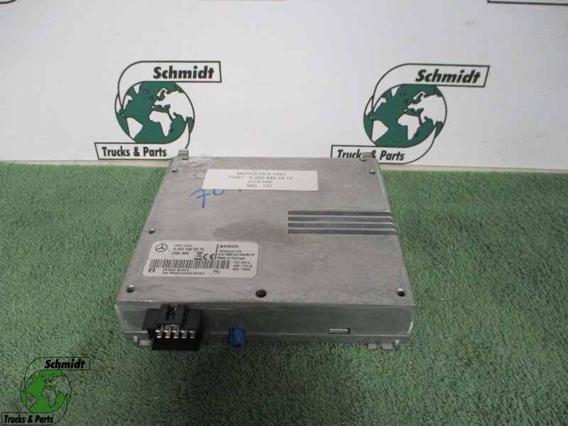 Mercedes-Benz A 000 446 03 75 IPPC/ECCU ZGS 002 - Ohjainyksikkö - Kuorma-auto: kuva Mercedes-Benz A 000 446 03 75 IPPC/ECCU ZGS 002 - Ohjainyksikkö - Kuorma-auto Mercedes-Benz A 000 446 03 75 IPPC/ECCU ZGS 002 - Ohjainyksikkö - Kuorma-auto: kuva Mercedes-Benz A 000 446 03 75 IPPC/ECCU ZGS 002 - Ohjainyksikkö - Kuorma-auto