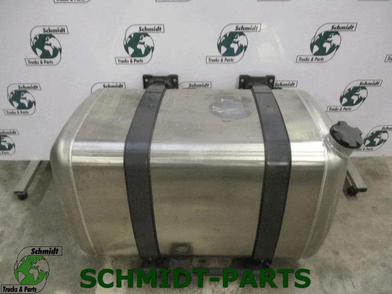 Mercedes-Benz A 960 470 36 03 DIESELTANK NIEUWE 10 X OP VOORRAAD MERCEDES ACTROS - Polttoainetankki - Kuorma-auto: kuva Mercedes-Benz A 960 470 36 03 DIESELTANK NIEUWE 10 X OP VOORRAAD MERCEDES ACTROS - Polttoainetankki - Kuorma-auto Mercedes-Benz A 960 470 36 03 DIESELTANK NIEUWE 10 X OP VOORRAAD MERCEDES ACTROS - Polttoainetankki - Kuorma-auto: kuva Mercedes-Benz A 960 470 36 03 DIESELTANK NIEUWE 10 X OP VOORRAAD MERCEDES ACTROS - Polttoainetankki - Kuorma-auto