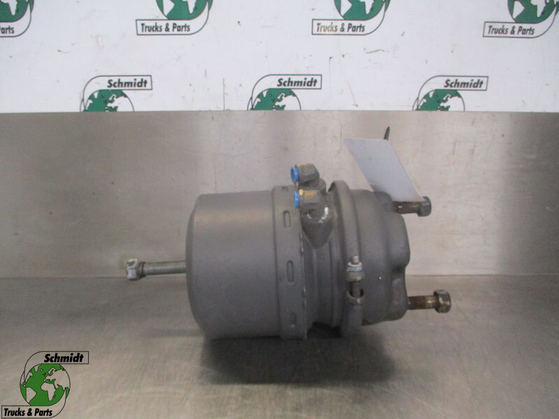 Volvo 22273774 REMCILINDER FM EURO 6 RECHTS ACHTER VOLVO - Jarrusylinterit - Kuorma-auto: kuva Volvo 22273774 REMCILINDER FM EURO 6 RECHTS ACHTER VOLVO - Jarrusylinterit - Kuorma-auto Volvo 22273774 REMCILINDER FM EURO 6 RECHTS ACHTER VOLVO - Jarrusylinterit - Kuorma-auto: kuva Volvo 22273774 REMCILINDER FM EURO 6 RECHTS ACHTER VOLVO - Jarrusylinterit - Kuorma-auto