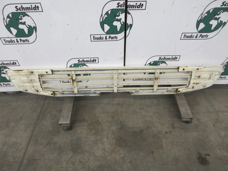 Volvo 23720279 // 82419435 ONDER GRILL VOLVO FM 370 MODEL 2018 - Jäähdyttimen säleikkö - Kuorma-auto: kuva Volvo 23720279 // 82419435 ONDER GRILL VOLVO FM 370 MODEL 2018 - Jäähdyttimen säleikkö - Kuorma-auto Volvo 23720279 // 82419435 ONDER GRILL VOLVO FM 370 MODEL 2018 - Jäähdyttimen säleikkö - Kuorma-auto: kuva Volvo 23720279 // 82419435 ONDER GRILL VOLVO FM 370 MODEL 2018 - Jäähdyttimen säleikkö - Kuorma-auto