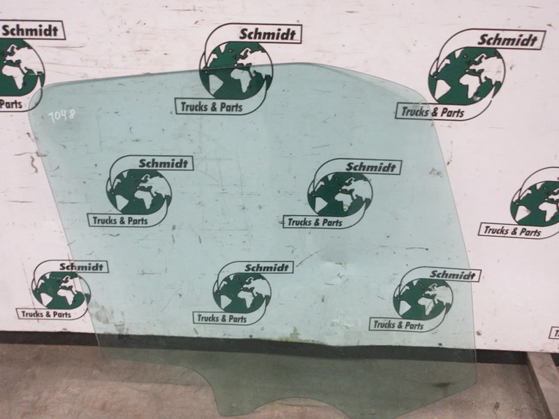 Volvo 84043040 DEUR RAAM VOLVO FM 330 EURO 6 MODEL 2023 LINKS - Ohjaamo ja sisustus - Kuorma-auto: kuva Volvo 84043040 DEUR RAAM VOLVO FM 330 EURO 6 MODEL 2023 LINKS - Ohjaamo ja sisustus - Kuorma-auto Volvo 84043040 DEUR RAAM VOLVO FM 330 EURO 6 MODEL 2023 LINKS - Ohjaamo ja sisustus - Kuorma-auto: kuva Volvo 84043040 DEUR RAAM VOLVO FM 330 EURO 6 MODEL 2023 LINKS - Ohjaamo ja sisustus - Kuorma-auto