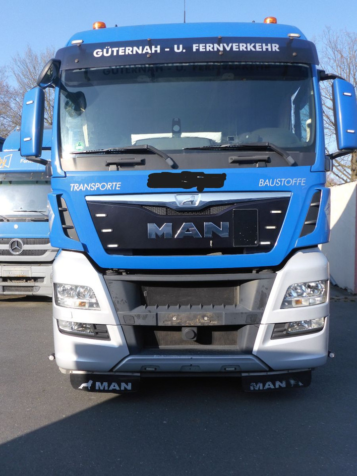 MAN TGX 18.440  Top Zustand Reifen 70 %  grossesHaus - Vetopöytäauto: kuva  MAN TGX 18.440  Top Zustand Reifen 70 %  grossesHaus - Vetopöytäauto MAN TGX 18.440  Top Zustand Reifen 70 %  grossesHaus - Vetopöytäauto: kuva  MAN TGX 18.440  Top Zustand Reifen 70 %  grossesHaus - Vetopöytäauto