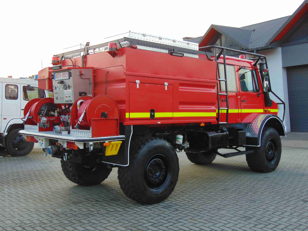 MERCEDES-BENZ Unimog U5000 4x4 DESAUTEL - 5000 WATER !!! - Paloauto: kuva MERCEDES-BENZ Unimog U5000 4x4 DESAUTEL - 5000 WATER !!! - Paloauto MERCEDES-BENZ Unimog U5000 4x4 DESAUTEL - 5000 WATER !!! - Paloauto: kuva MERCEDES-BENZ Unimog U5000 4x4 DESAUTEL - 5000 WATER !!! - Paloauto