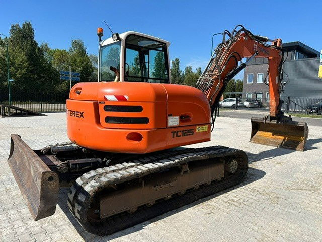 Terex TC125 - Telakaivukone: kuva Terex TC125 - Telakaivukone Terex TC125 - Telakaivukone: kuva Terex TC125 - Telakaivukone